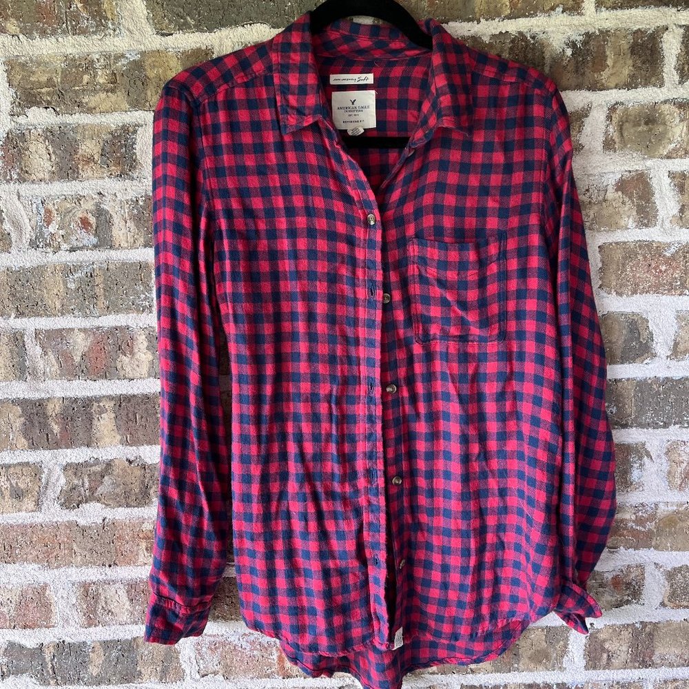 American Eagle Outfitters Boyfriend Fit Flannel Blue and Red Checked